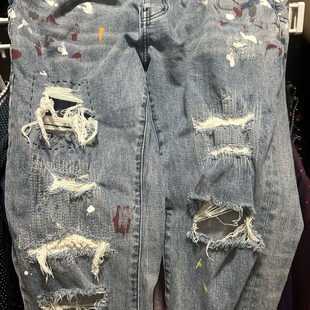 Purple jeans 080 Series distressed